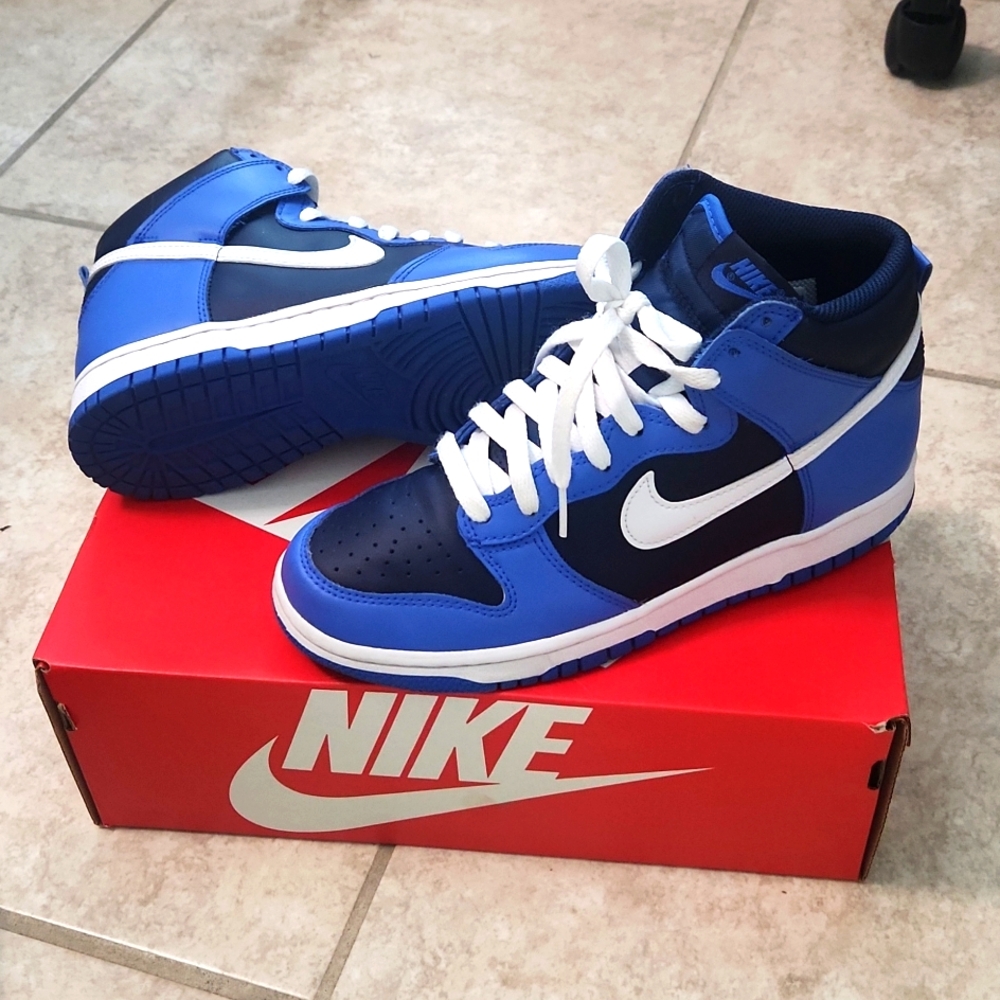 Nike Dunks "Obsidian"